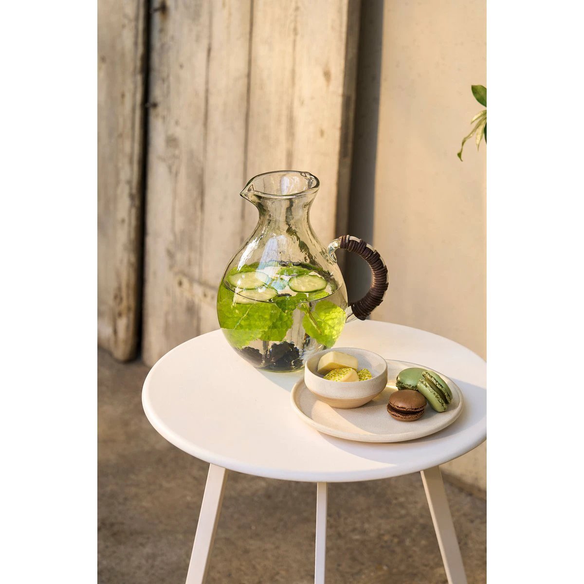 Side table outdoor Seattle White by Mica Decorations