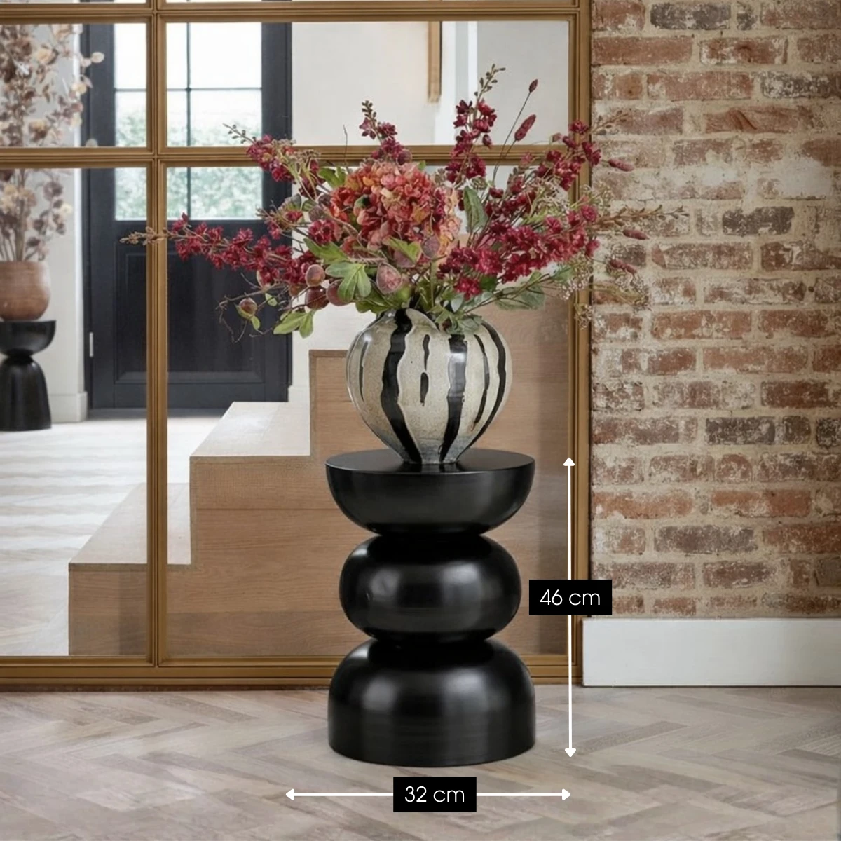 Side table Luna Black by Mica Decorations