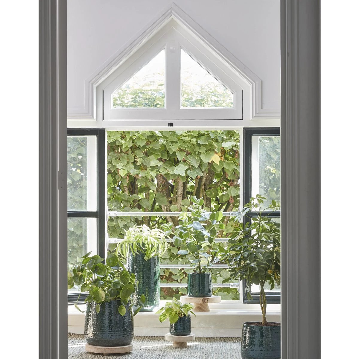 Plant stand Pia Light brown by Mica Decorations