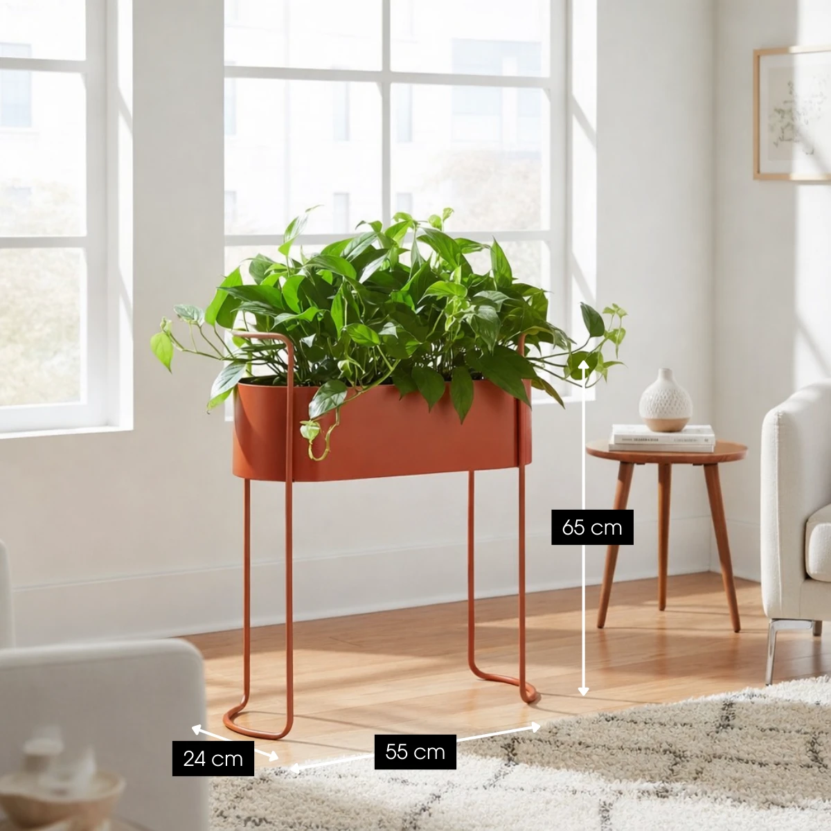 Flowerpot inside Moritz Red by Mica Decorations