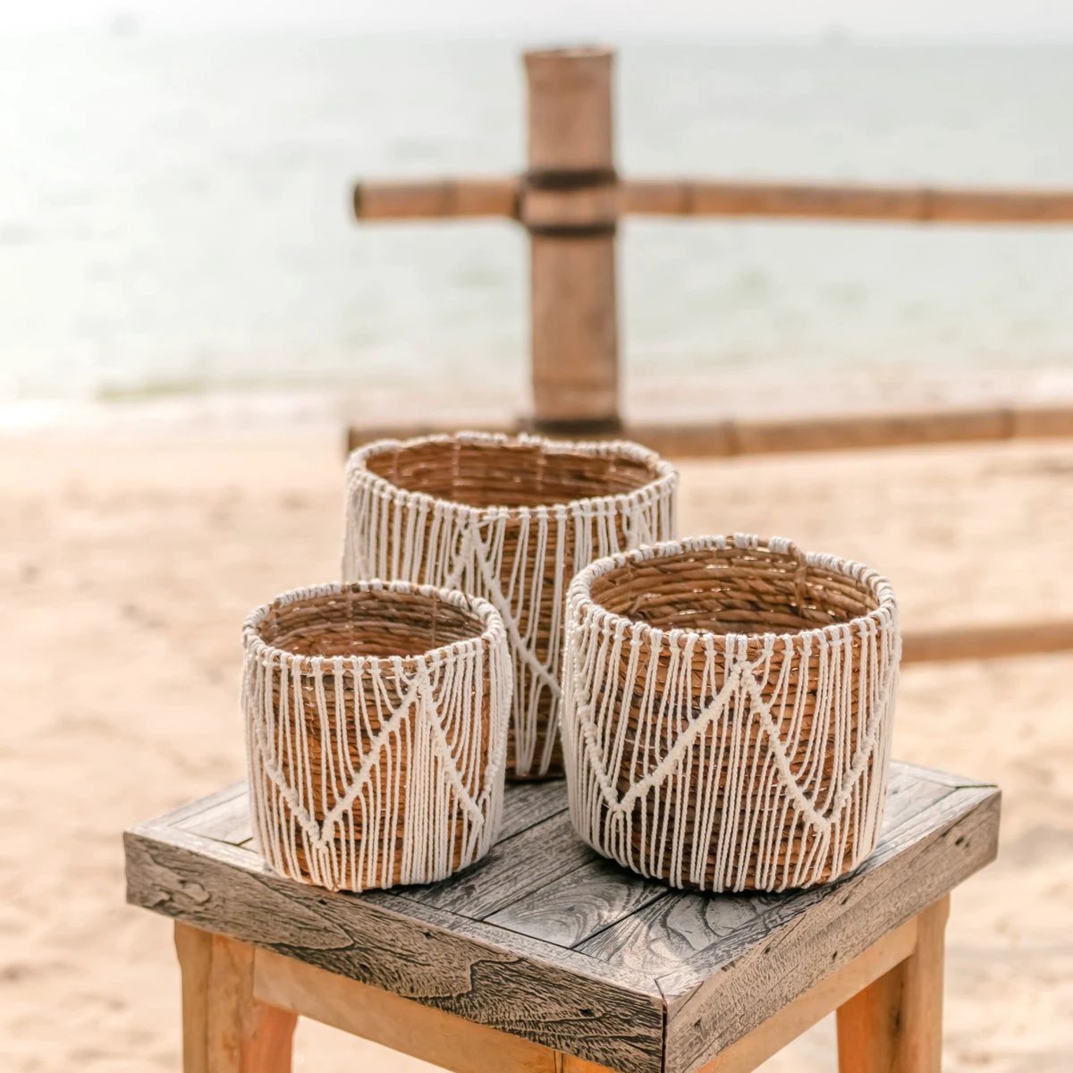 Small Seagrass Basket ORIS | Round Flower Basket | Woven Boho Basket | Plant Basket | Planter | Macrame Basket by Soeji