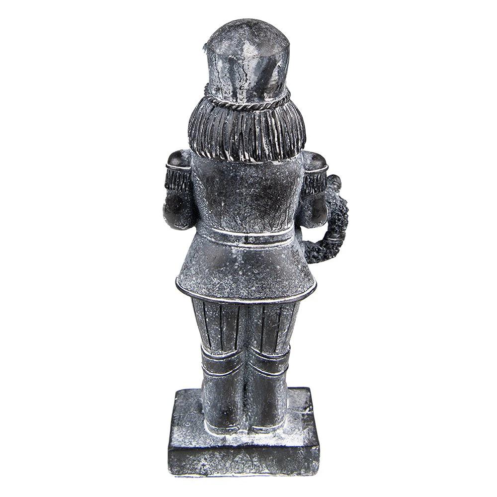 Dekorativer Nussknacker mit Kranz 9x6x21 cm von Clayre & Eef.
