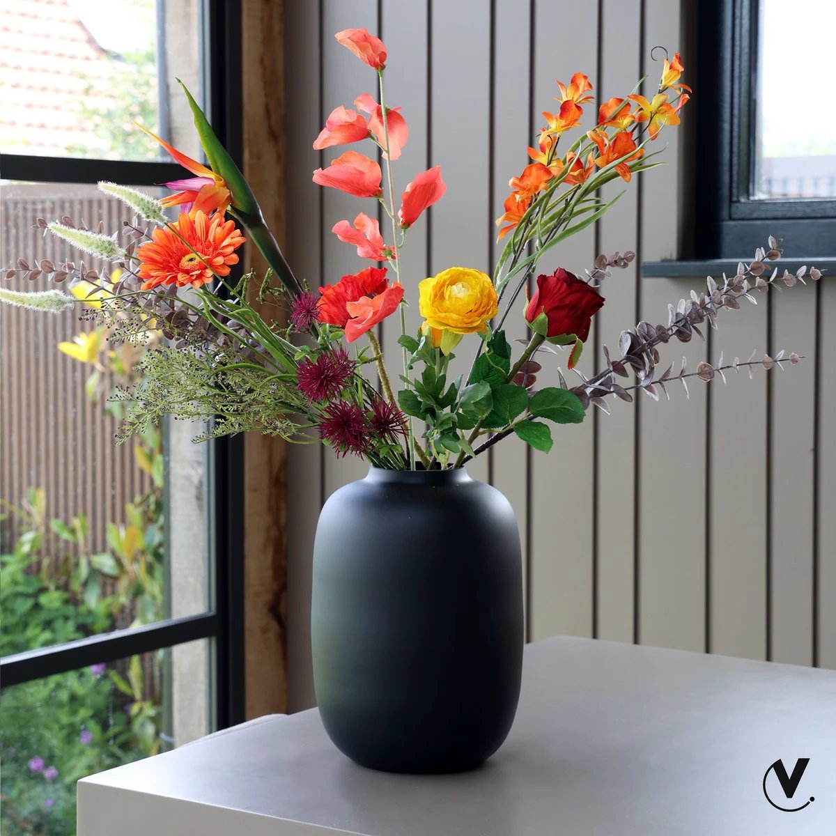 Vaas - Artic black by Vase The World