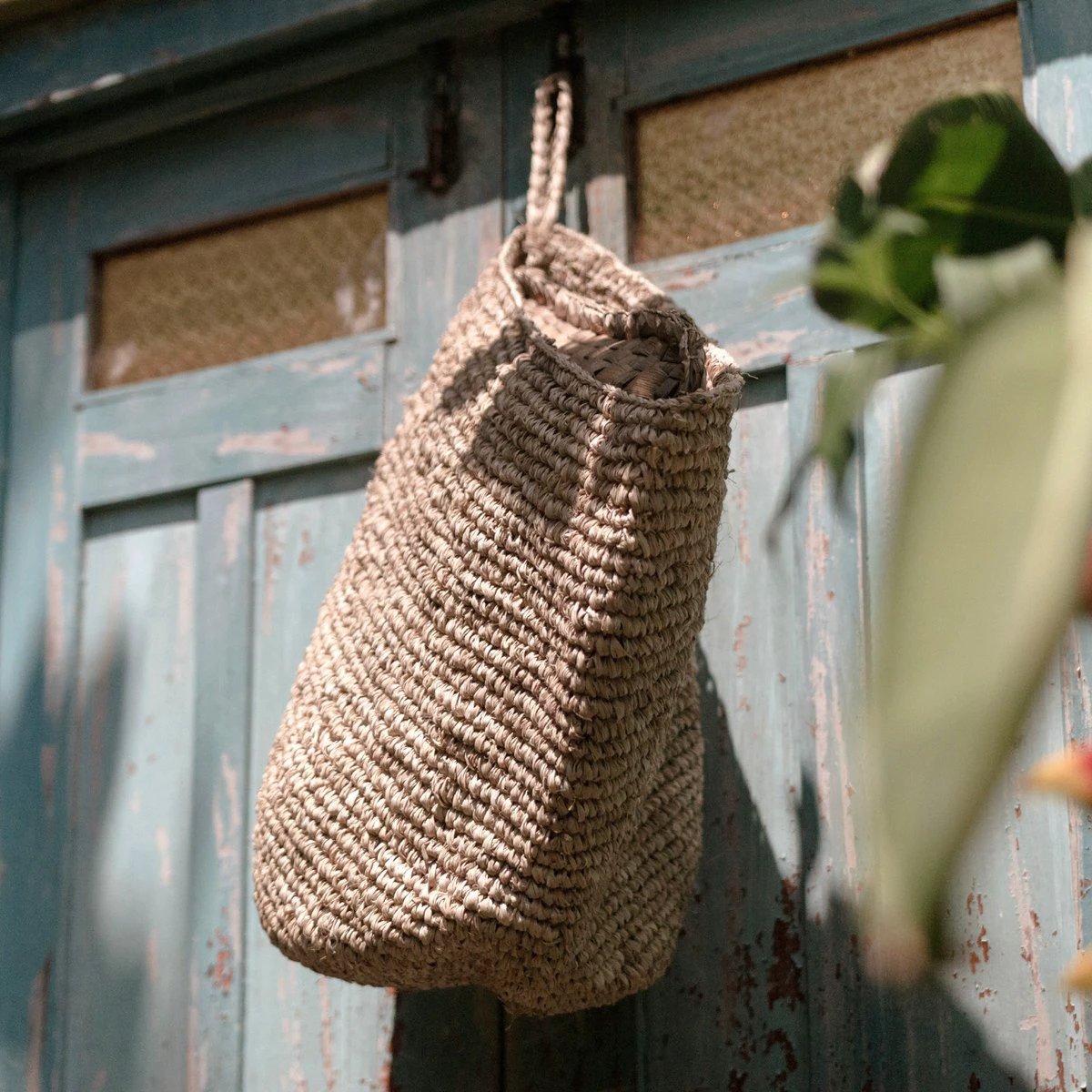 Wall Basket UTARA Hanging Storage Basket made of Raffia by Soeji