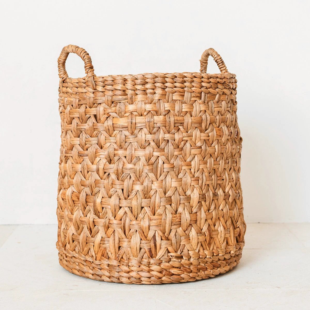 Round Woven Laundry Basket – Boho Plant Basket – Laundry Hamper Brown – Large Basket Made of Water Hyacinth RAJA (3 sizes Ø 35/40/50 cm) by Soeji