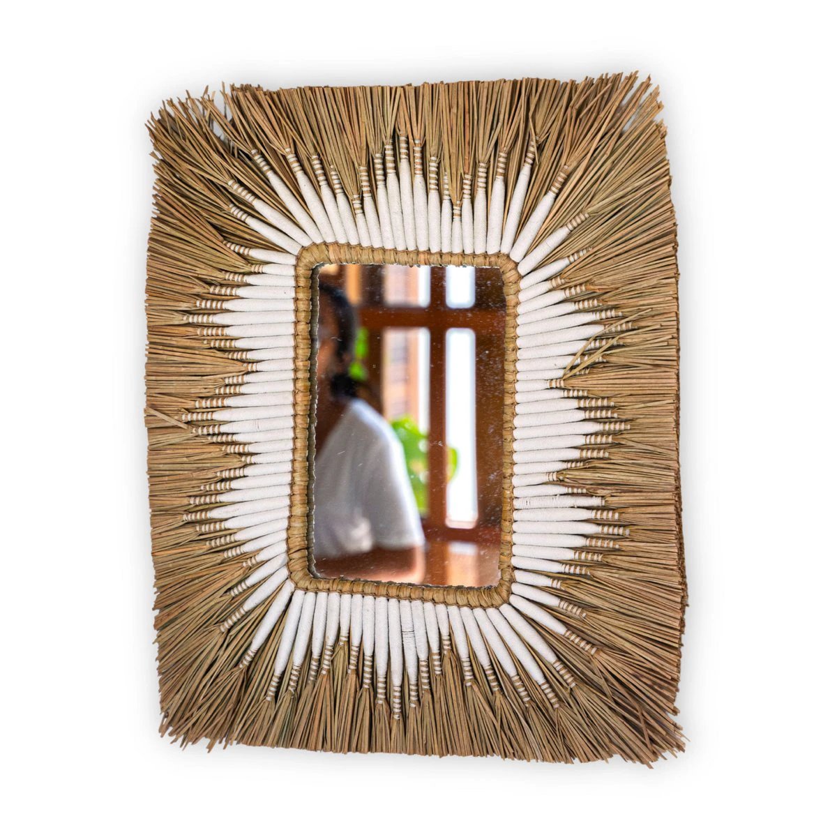 Seagrass Wall Mirror – Rectangular Boho Hanging Mirror – Fringe Wall Mirror with White Cotton Pattern 60x50 cm KIRANA by Soeji