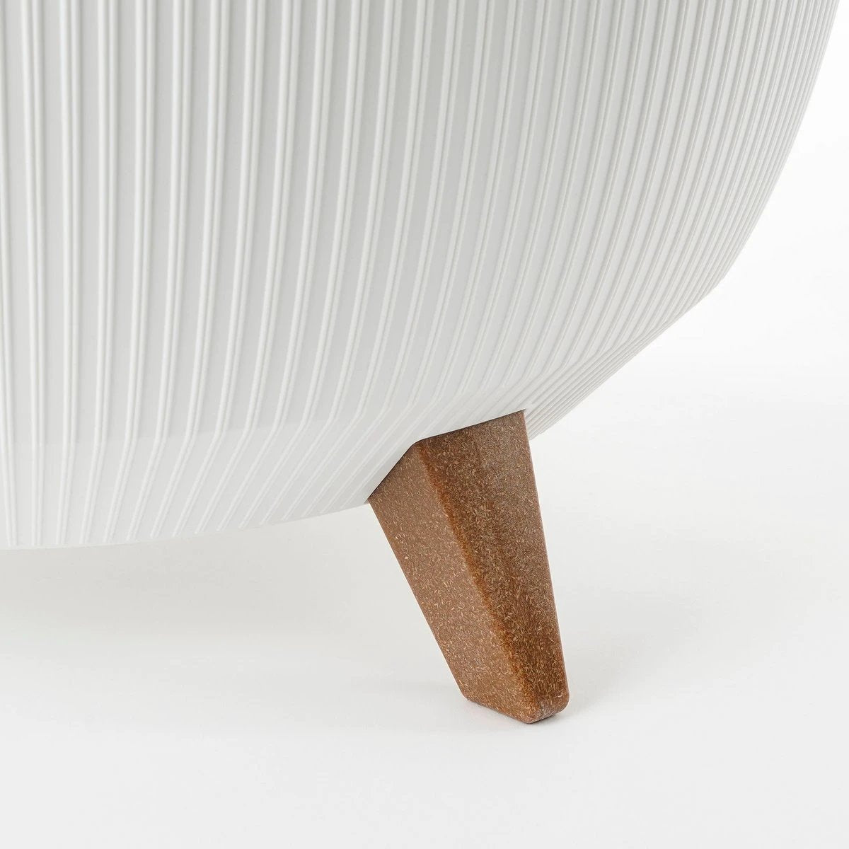 Flowerpot inside Doppio White by Mica Decorations