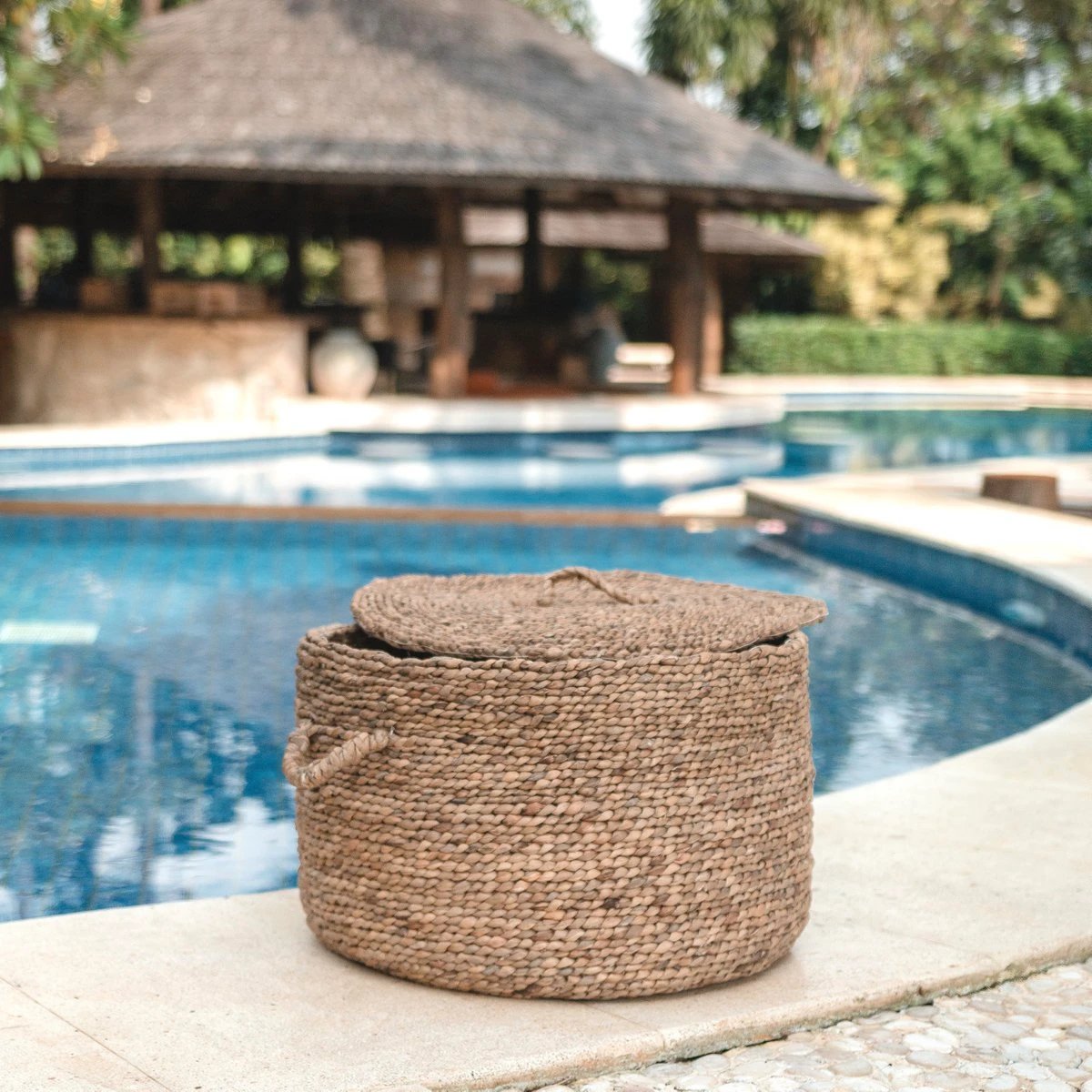 Large Laundry Basket with Lid UMBUL made from Brown Water Hyacinth | Woven Hamper Basket by Soeji