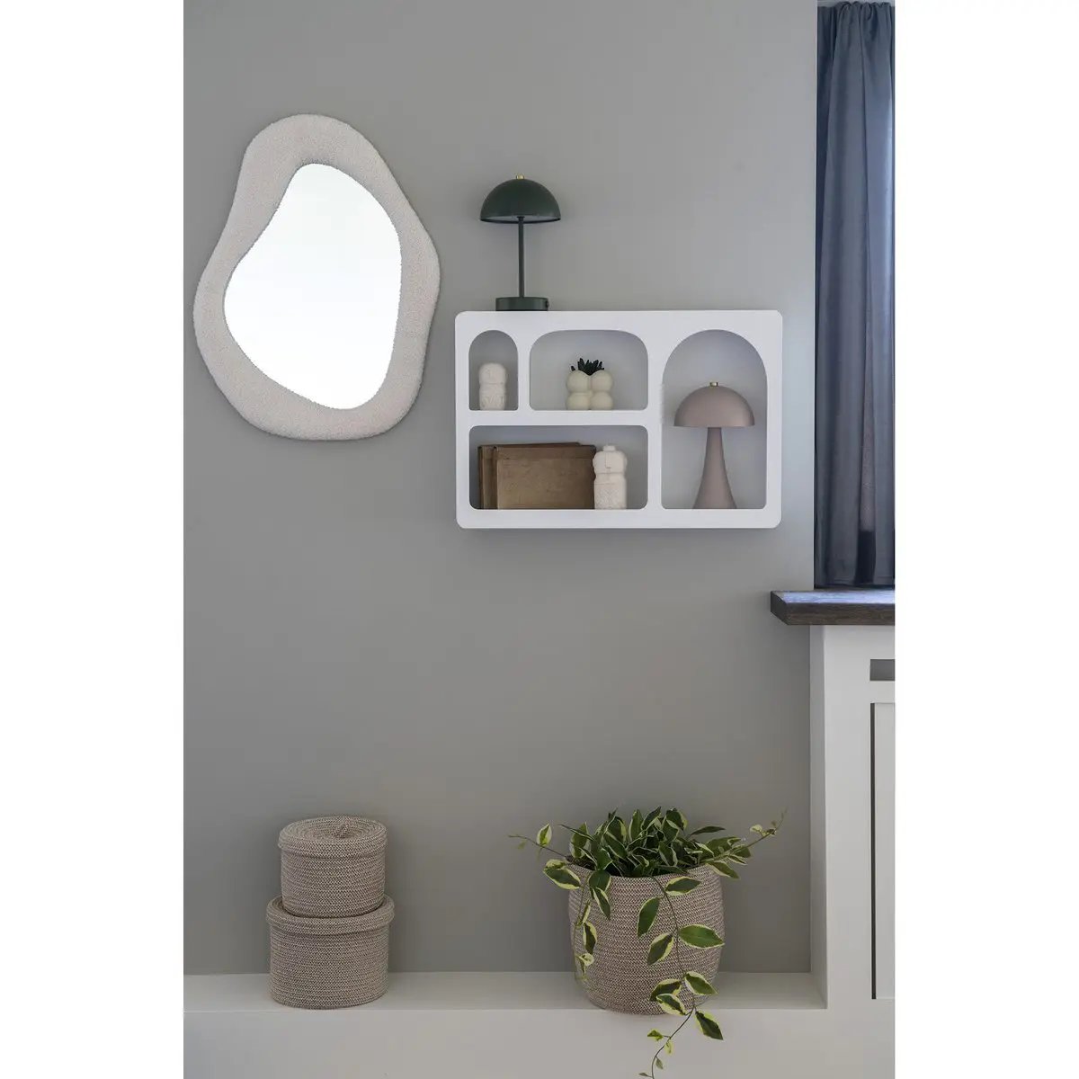 Bosa Mirror by EMIRELLE