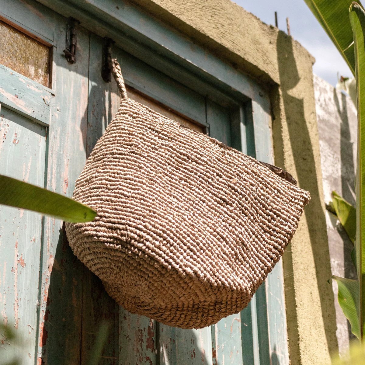 Wall Basket UTARA Hanging Storage Basket made of Raffia by Soeji