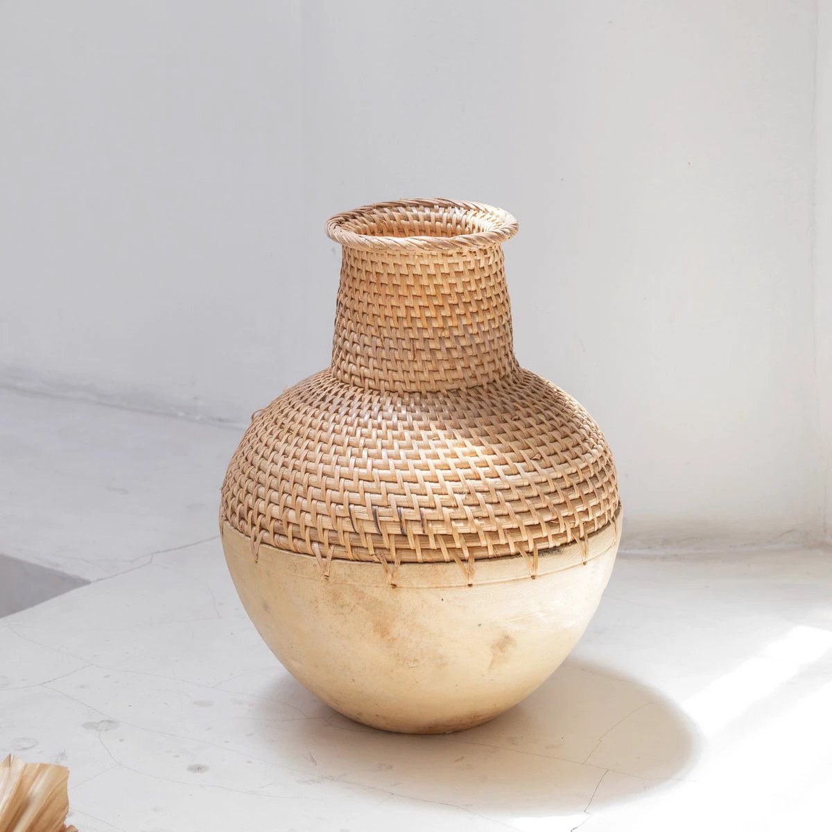 Woven Boho Vase KAMARI made from Rattan and Wood by Soeji