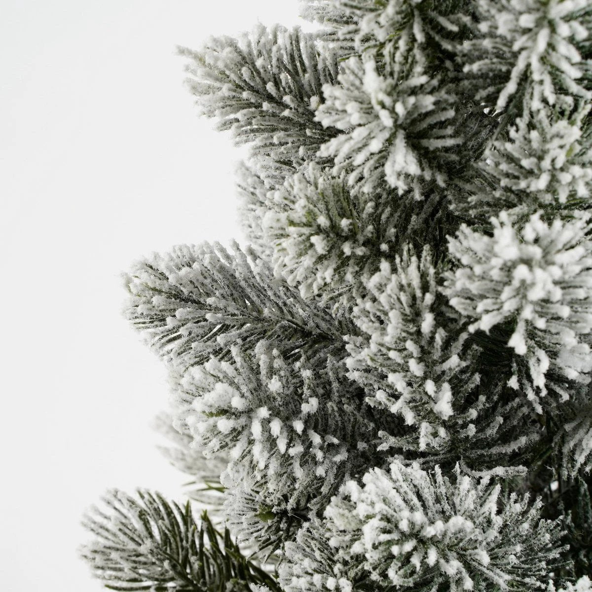 Decorative Christmas tree Green by House of Seasons
