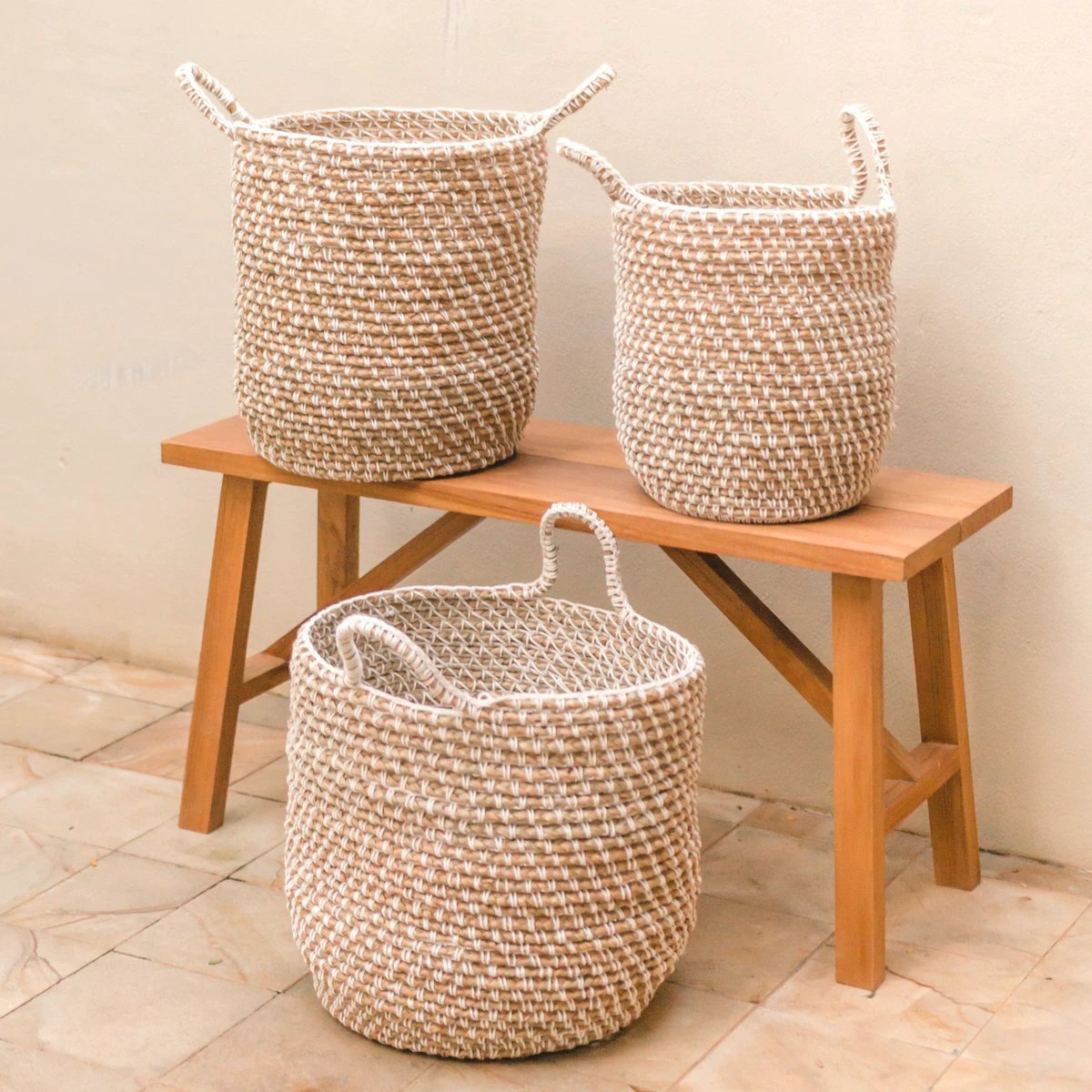 Laundry Basket Storage Basket Round GUNUNG Made of Banana Fibre with a Macrame Pattern made of Cotton by Soeji