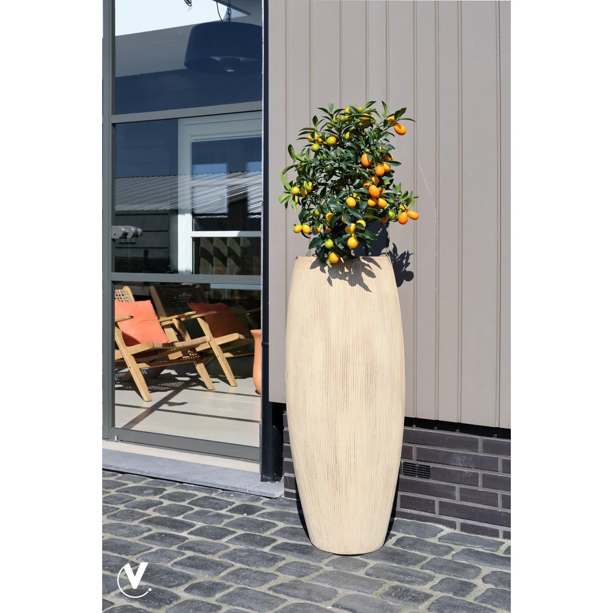Plantenpot - Surabaya stripe beige by Vase The World