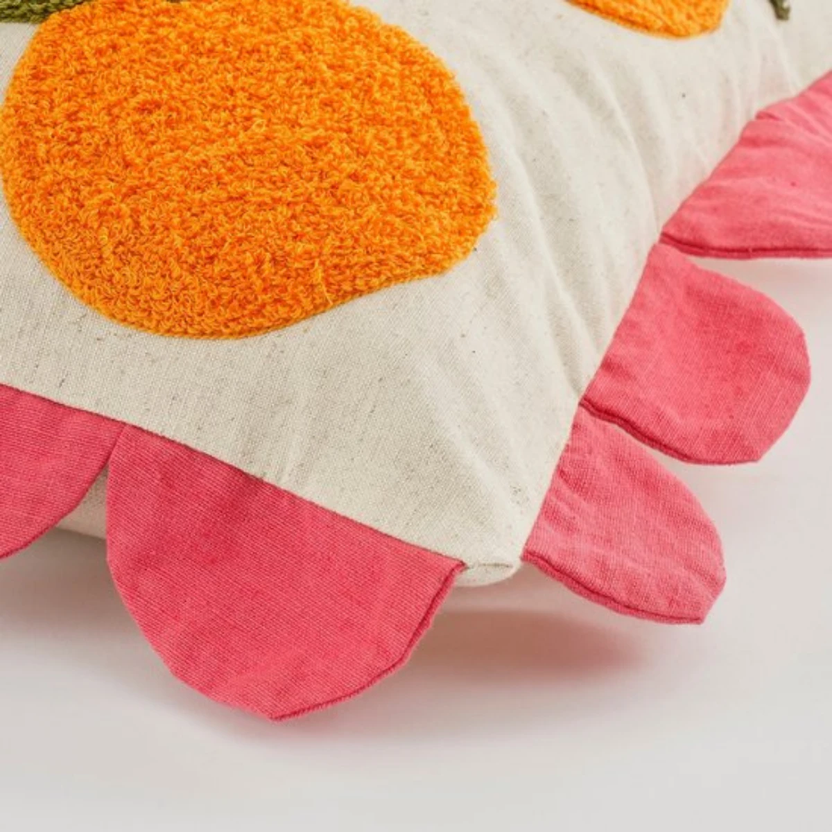Decorative cushion Off-white by Mica Decorations