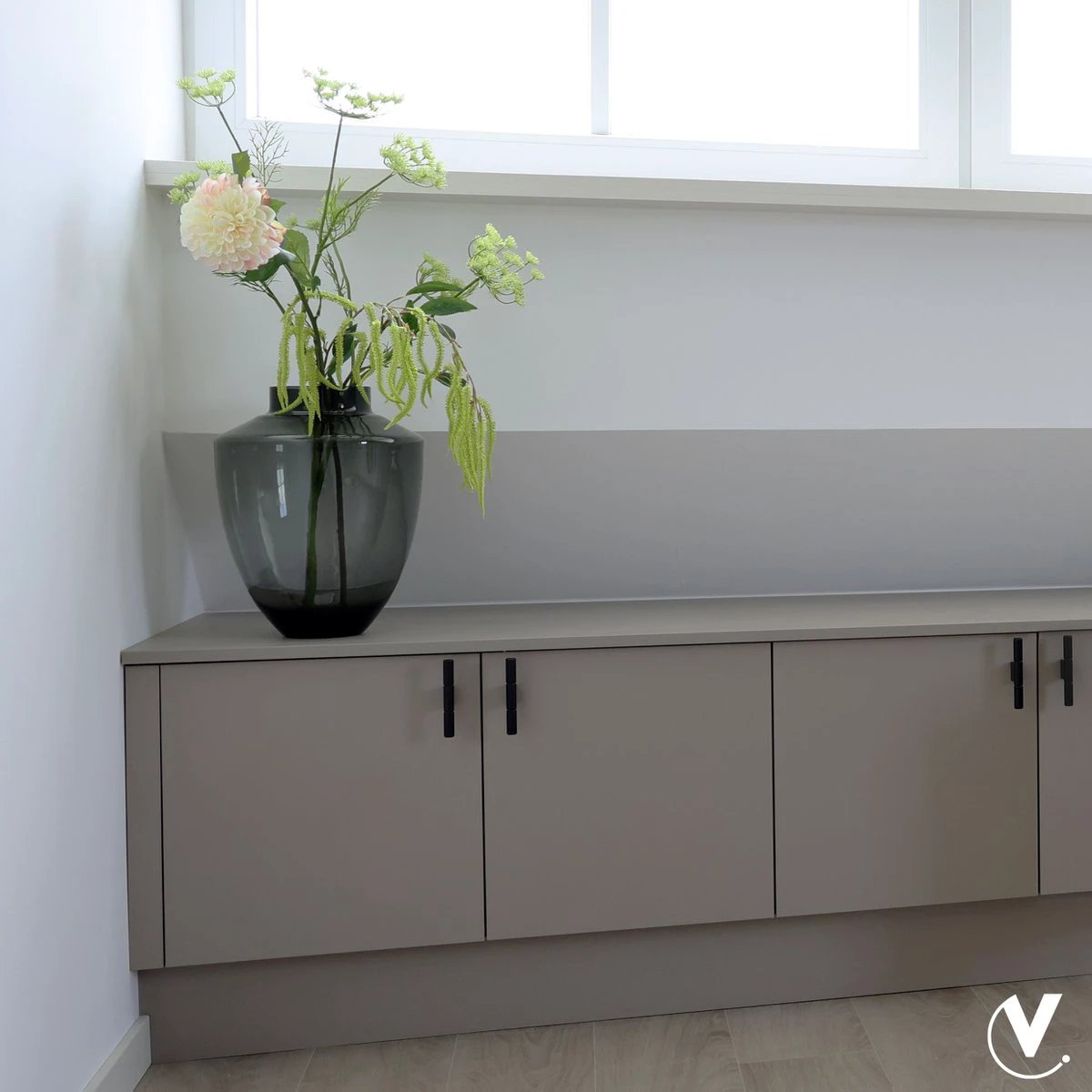 Vaas - Tugela Gray by Vase The World