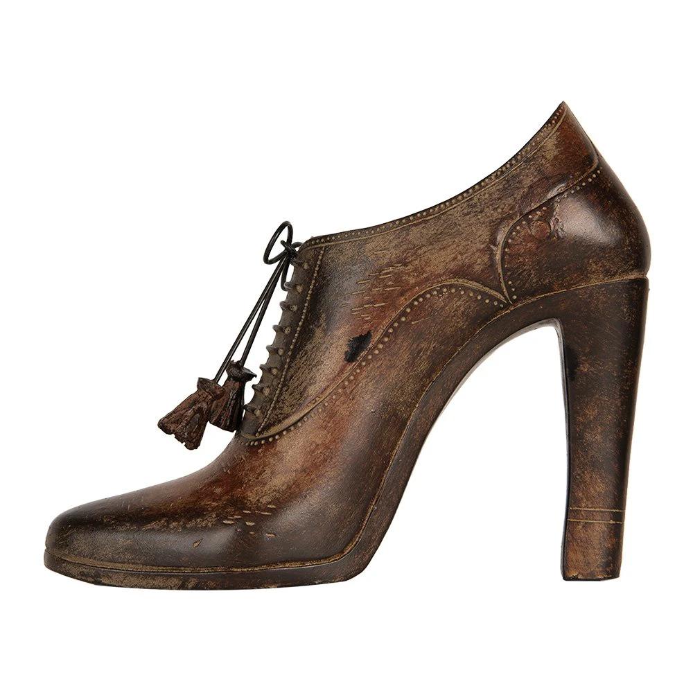 Decoration image shoe 21x7x17 cm brown plastic by Clayre & Eef.
