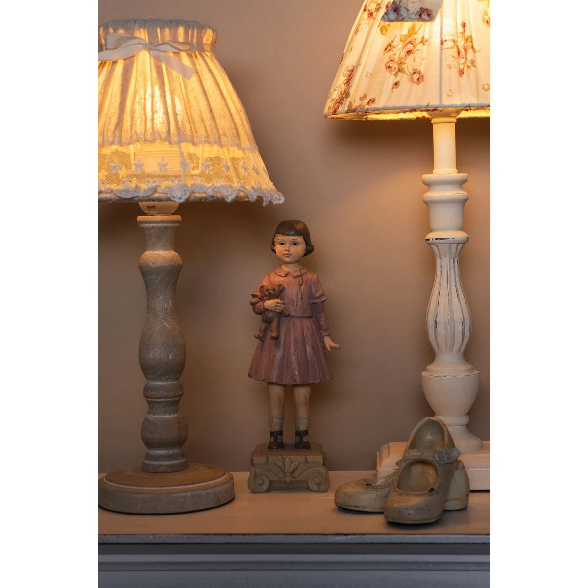 Image Girl 9x7x24 cm Pink Polyresin Home accessories by Clayre & Eef.