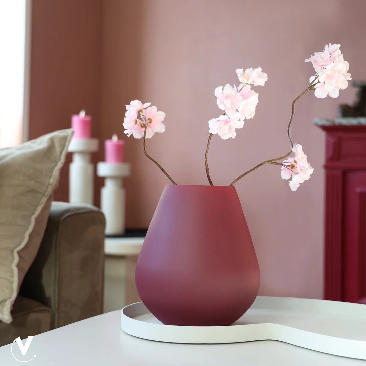 Vase - Tasman matte violet by Vase The World