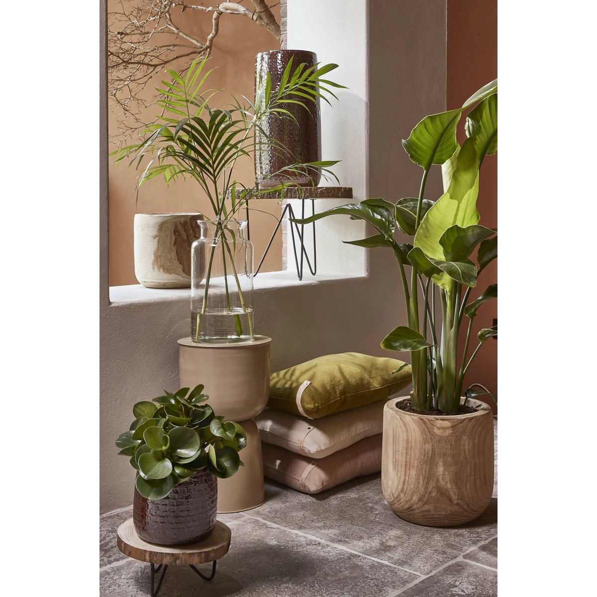 Flowerpot inside Pia Light brown by Mica Decorations