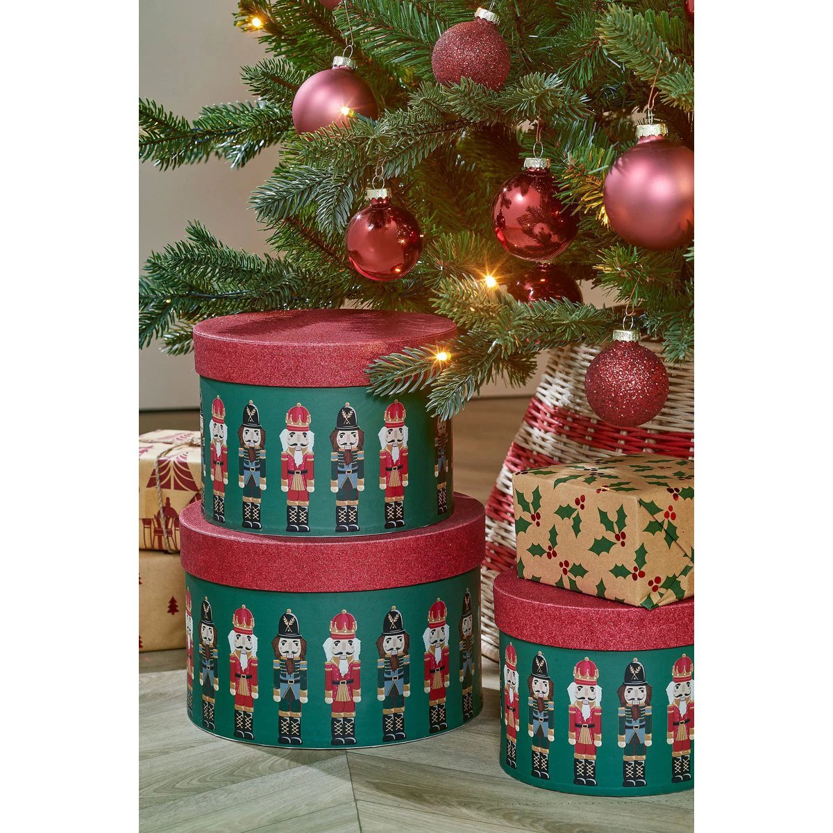 Christmas storage boxes set Green by Mica Decorations