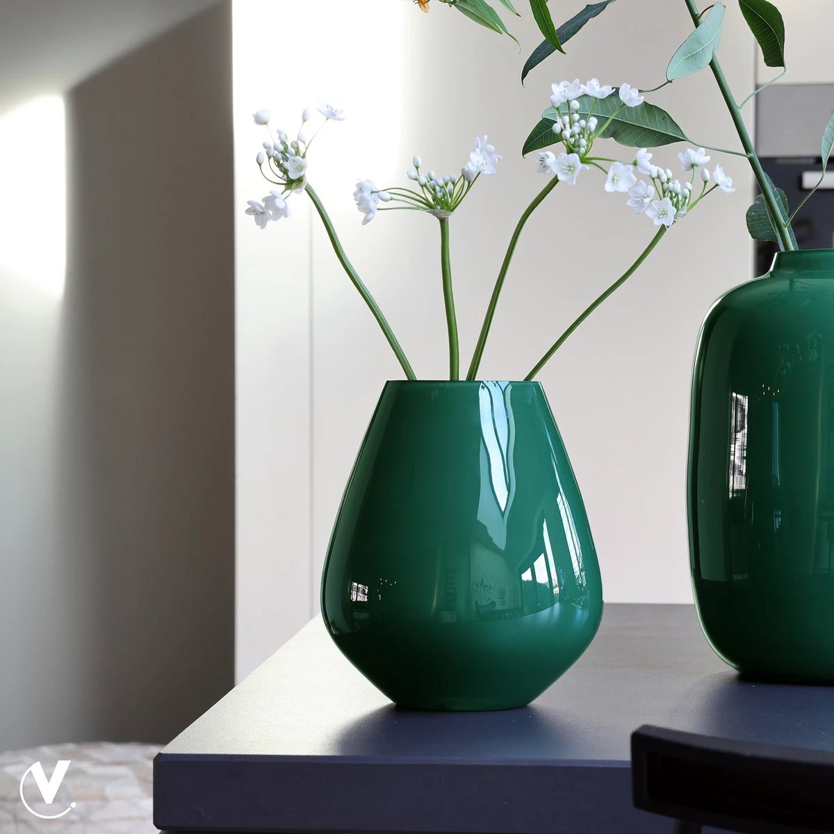 Vaas - Tasman S bright green by Vase The World