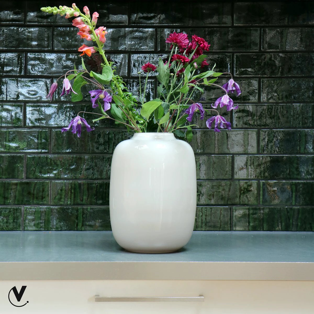 Vaas - Artic ivory by Vase The World
