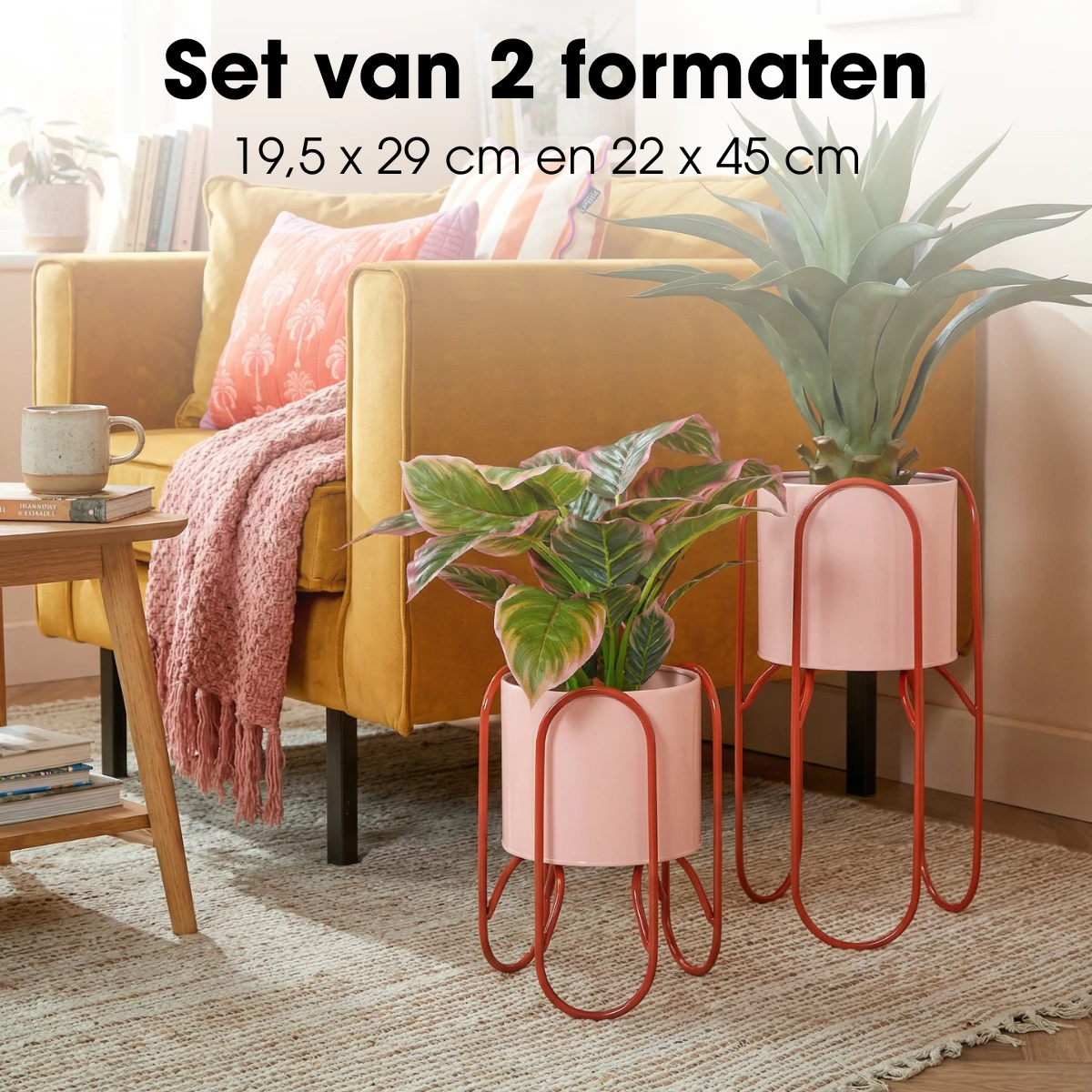 Flowerpot inside Danube Pink by Mica Decorations