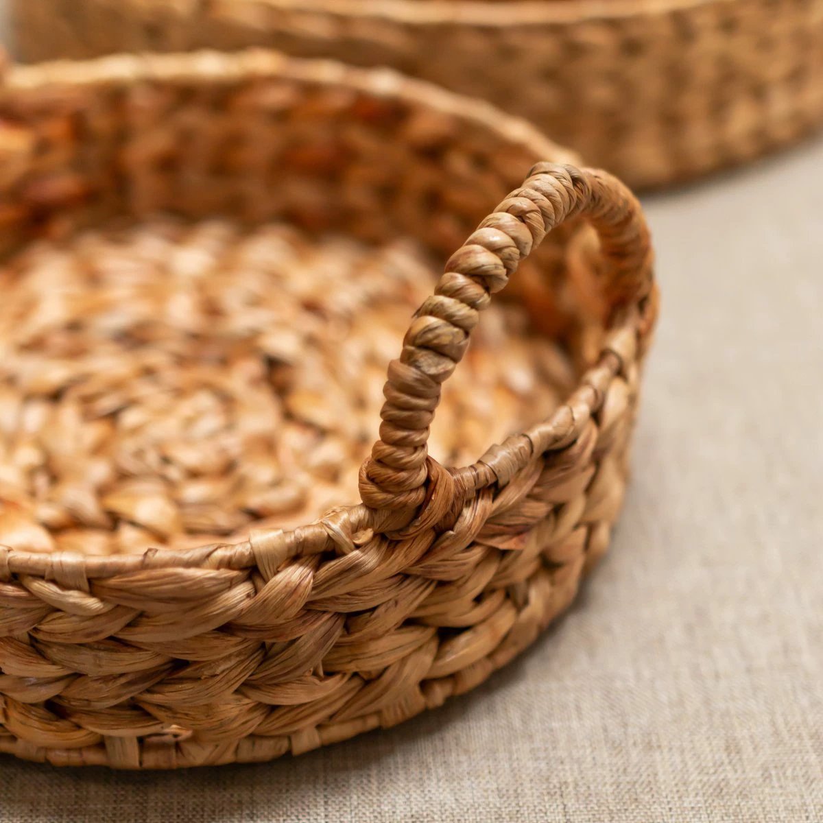 Decorative Tray MATAHARI made of Water Hyacinth (3 sizes) by Soeji