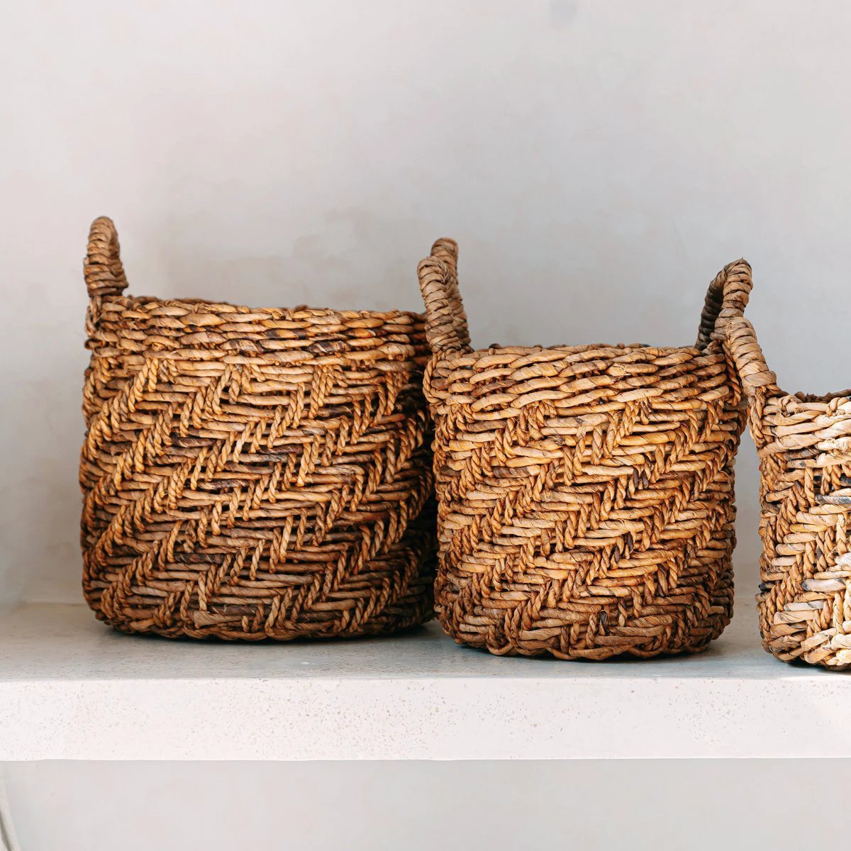 Boho Laundry or Plant Basket – Round Woven Storage Basket – Decorative Basket Made of Banana Fibre (3 sizes Ø 25/32/38 cm) RINJANI by Soeji