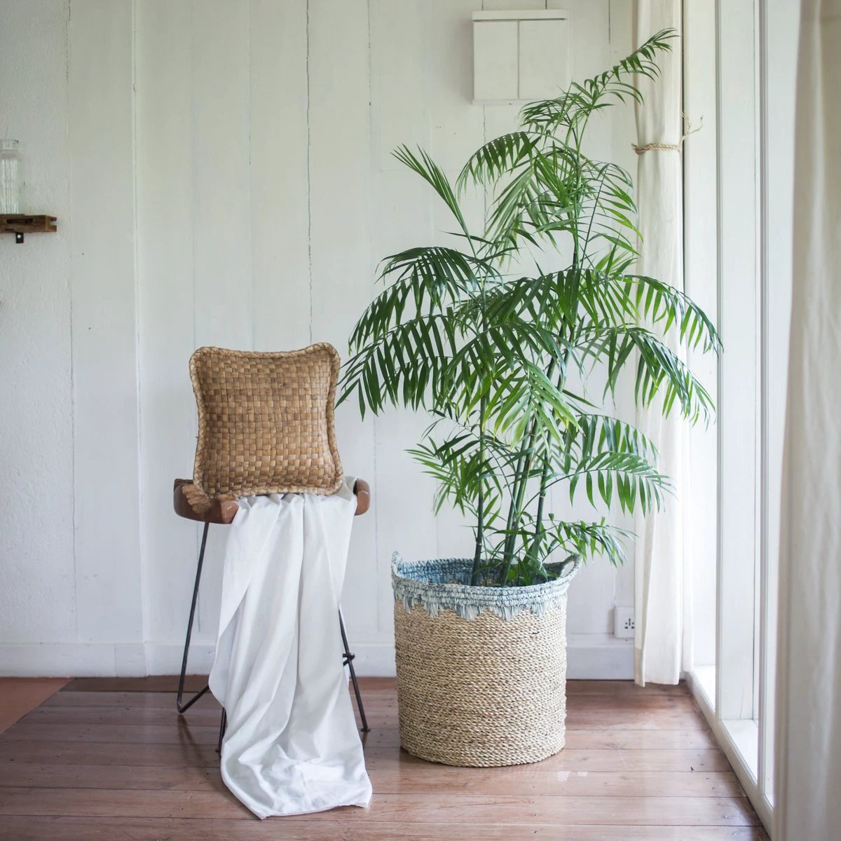 Laundry Basket NIAS | Plant Basket | Large Storage Basket made from Seagrass (2 sizes) by Soeji