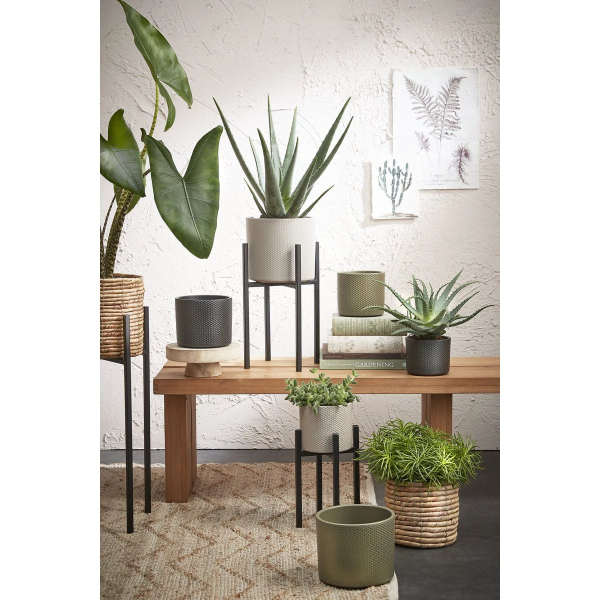 Plant stand Ascot Black by Mica Decorations