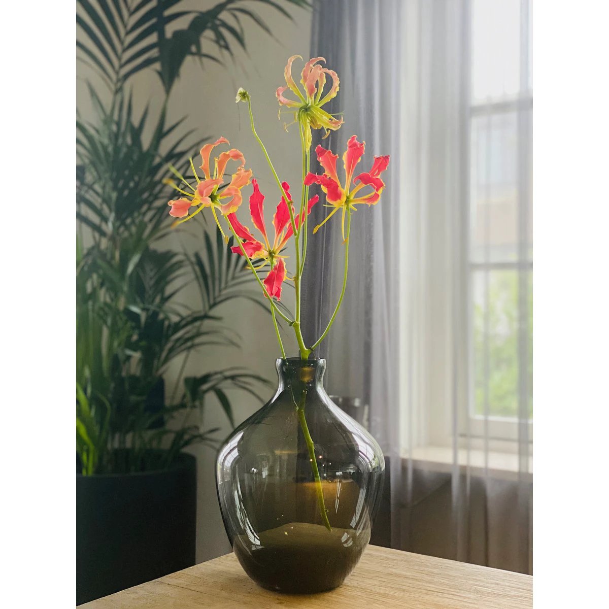 Wash - Thrum Gray by Vase The World