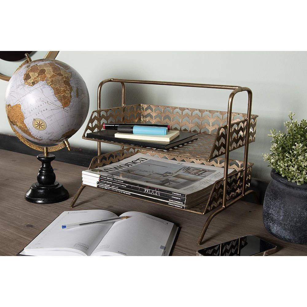 Wereldbol/globe 22x22x37 cm by Clayre & Eef.