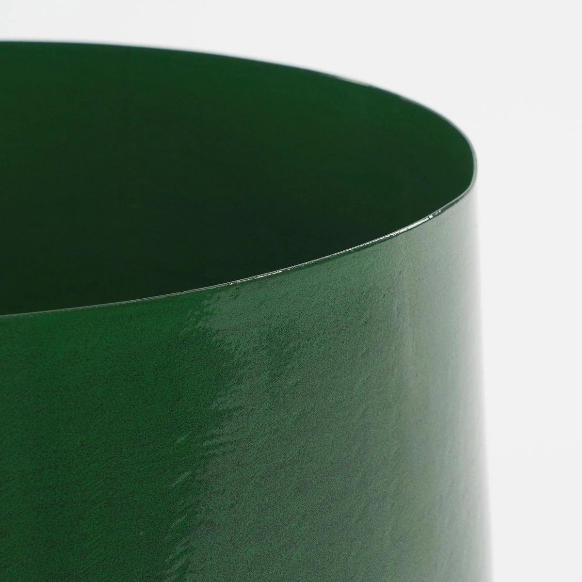Flowerpot inside Benson Dark brown by Mica Decorations