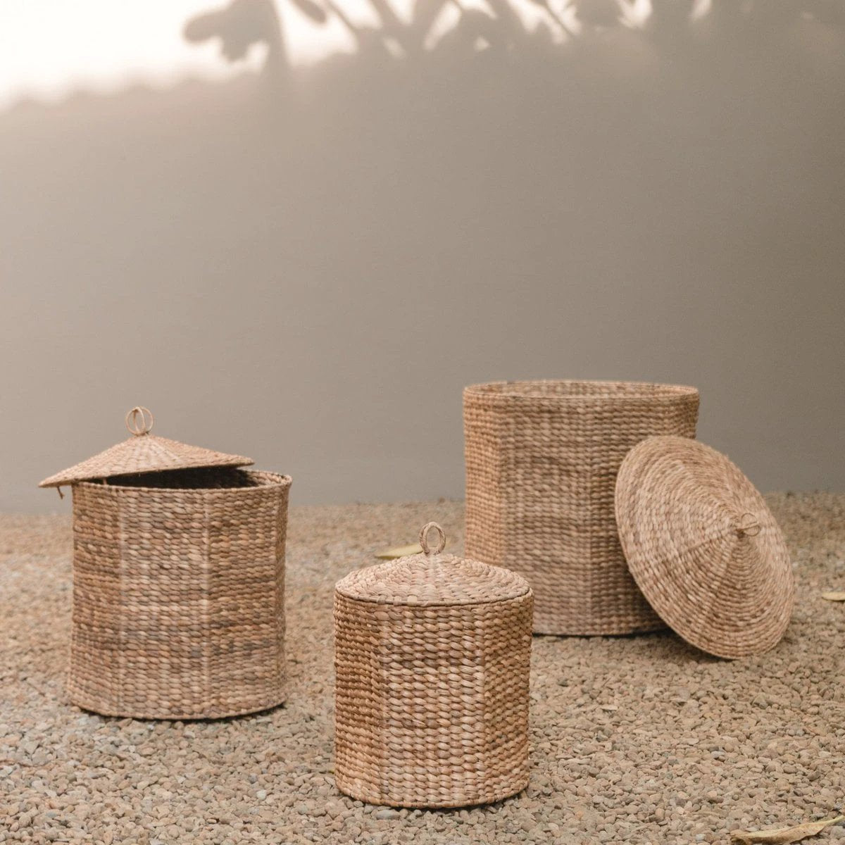 Laundry Basket with Lid GARUT made from Water Hyacinth (3 sizes) by Soeji