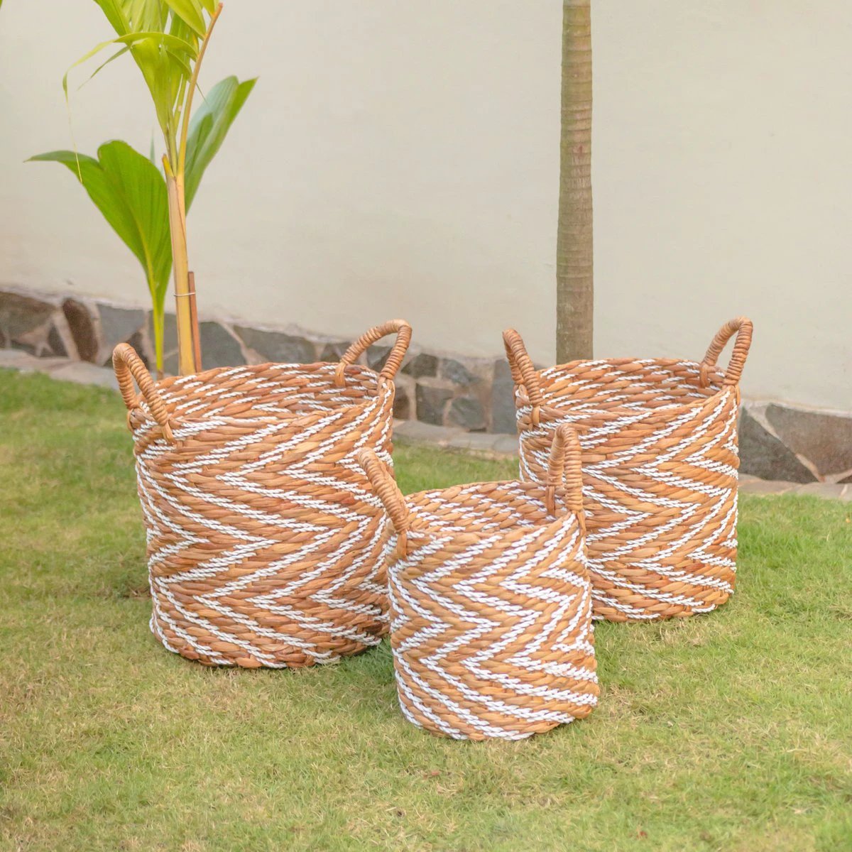 Round Woven Basket with Striped Pattern YALIMO made from Water Hyacinth (3 sizes) by Soeji