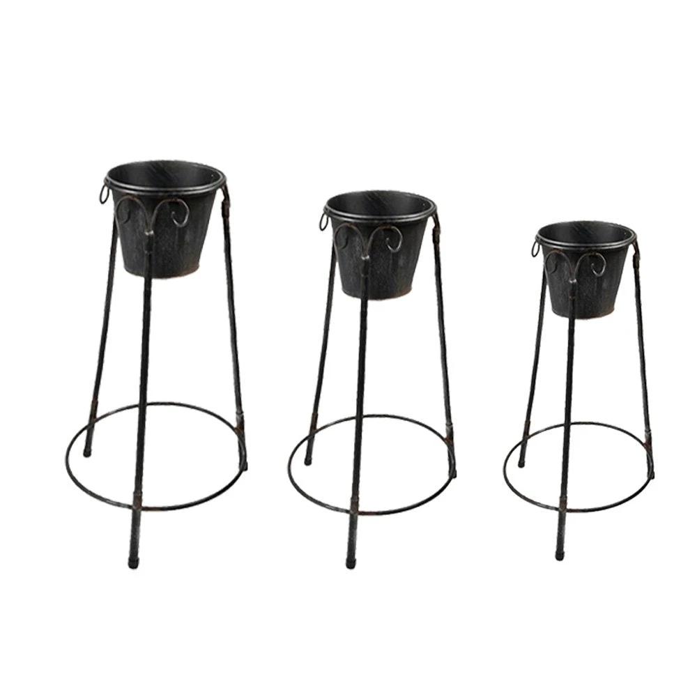 Plant holder standing (set of 3) 38x38x79/36x34x61/28x27x49 cm by Clayre & Eef.