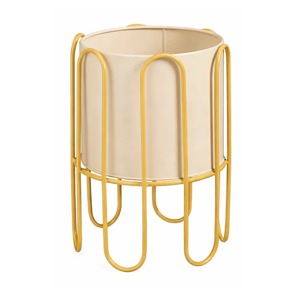 Flowerpot inside Dione Bruin by Mica Decorations