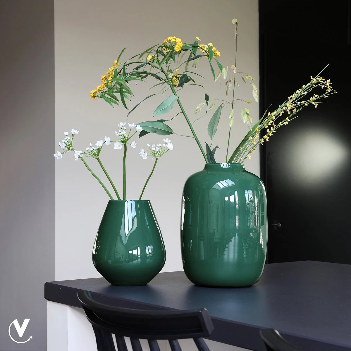Vaas - Tasman S bright green by Vase The World