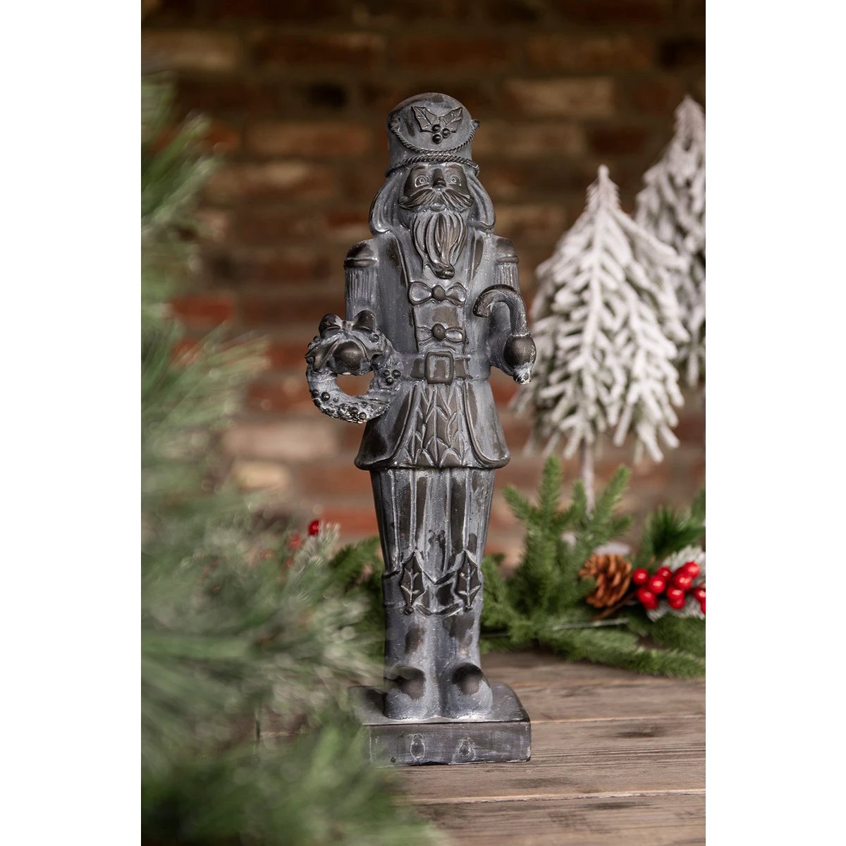 Decoration nutcracker 15x11x47 cm by Clayre & Eef.