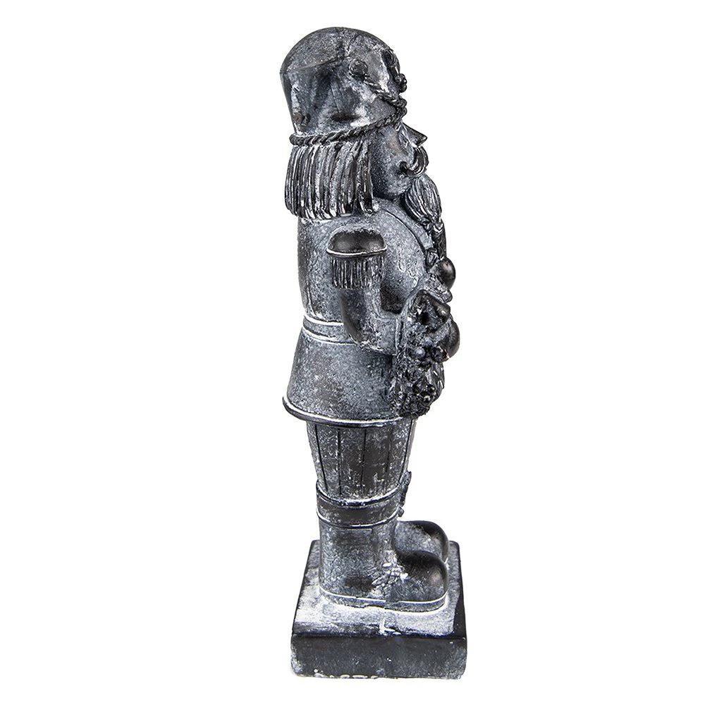 Dekorativer Nussknacker mit Kranz 9x6x21 cm von Clayre & Eef.