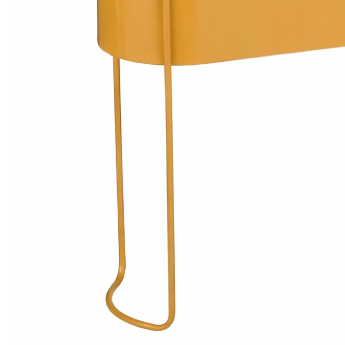 Flowerpot inside Moritz Brown by Mica Decorations