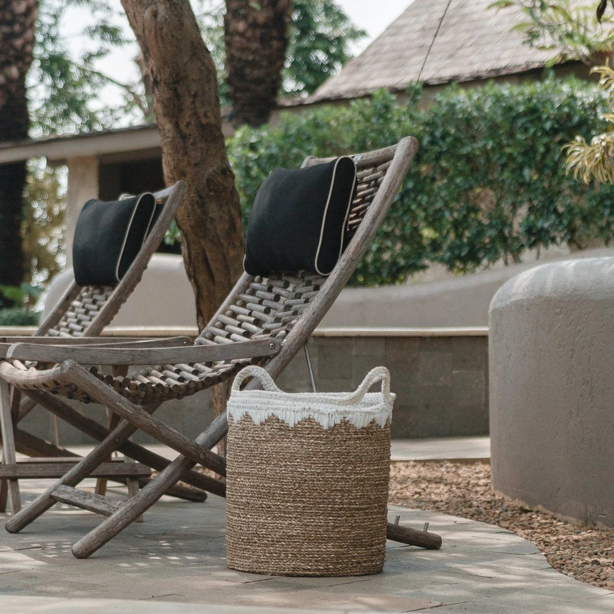 Large Laundry Basket Round Storage Basket Plant Basket Woven from Natural Fibres NIAS white (2 sizes) by Soeji