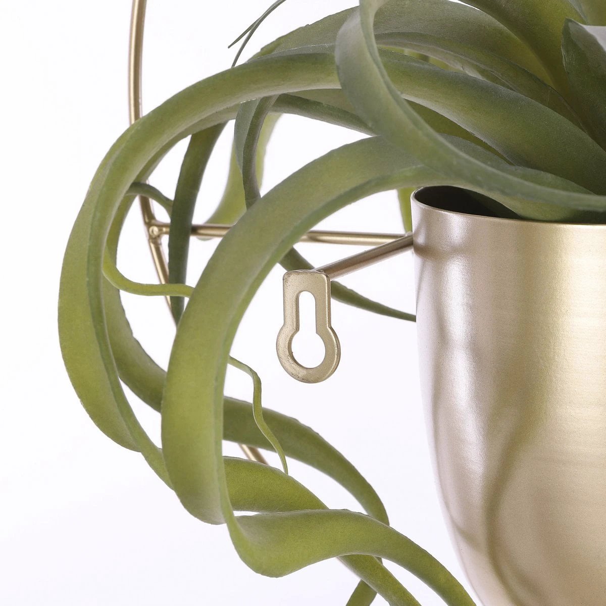 Flowerpot inside wall hanger Dexter Gold by Mica Decorations