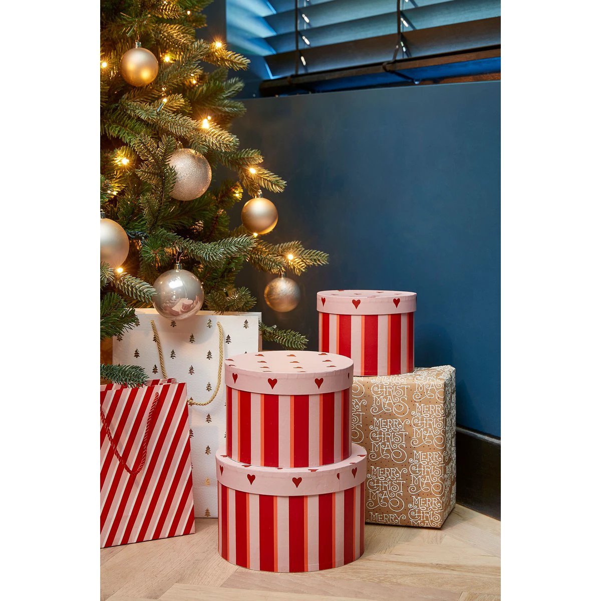 Christmas storage boxes set Red by Mica Decorations