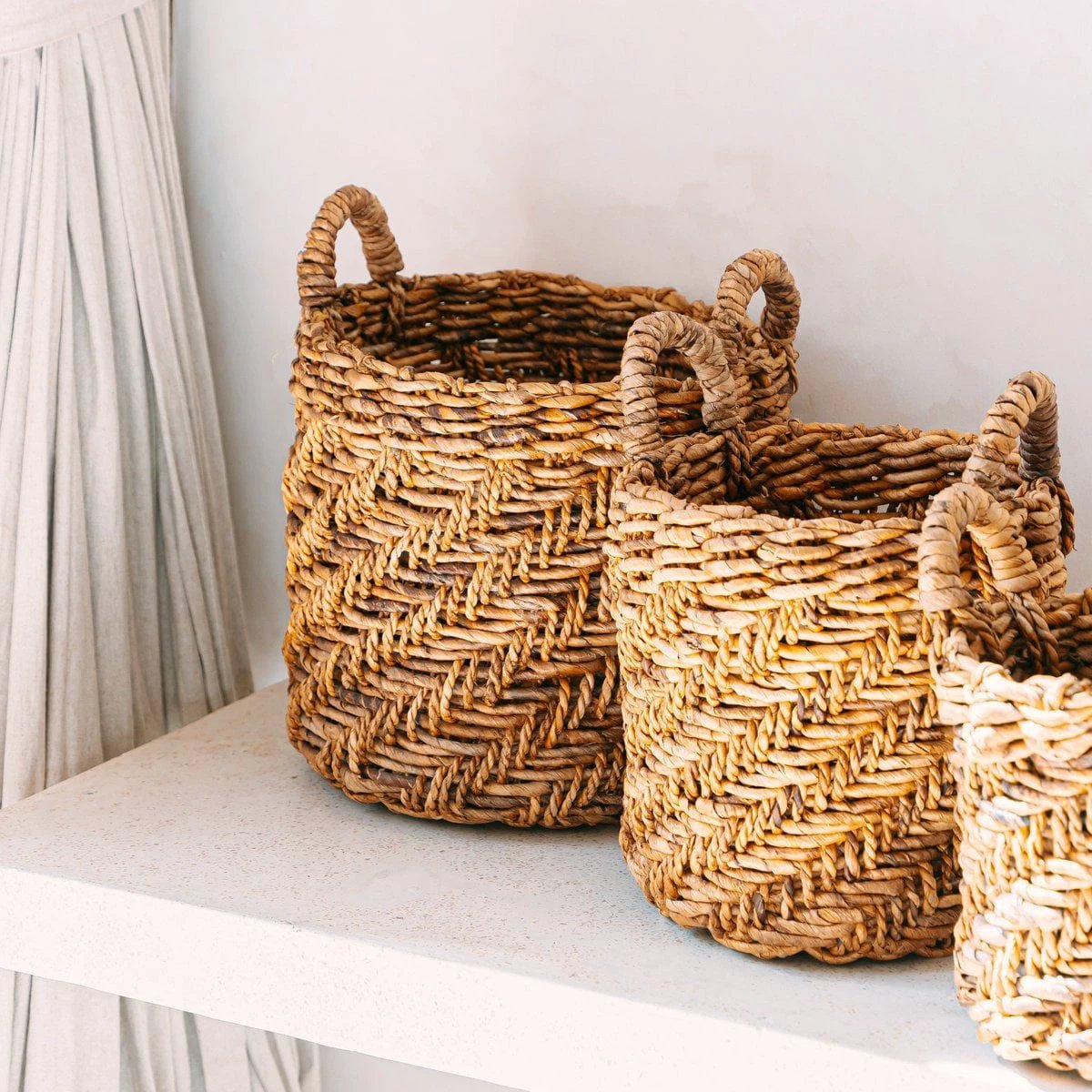 Boho Laundry or Plant Basket – Round Woven Storage Basket – Decorative Basket Made of Banana Fibre (3 sizes Ø 25/32/38 cm) RINJANI by Soeji