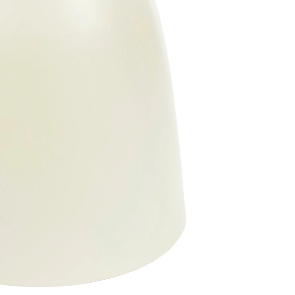 Elliott side table Off-white by Mica Decorations