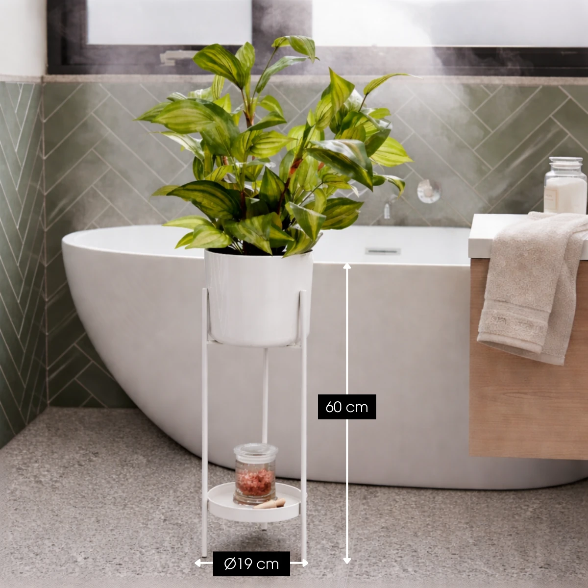 Flowerpot inside Colyn White by Mica Decorations