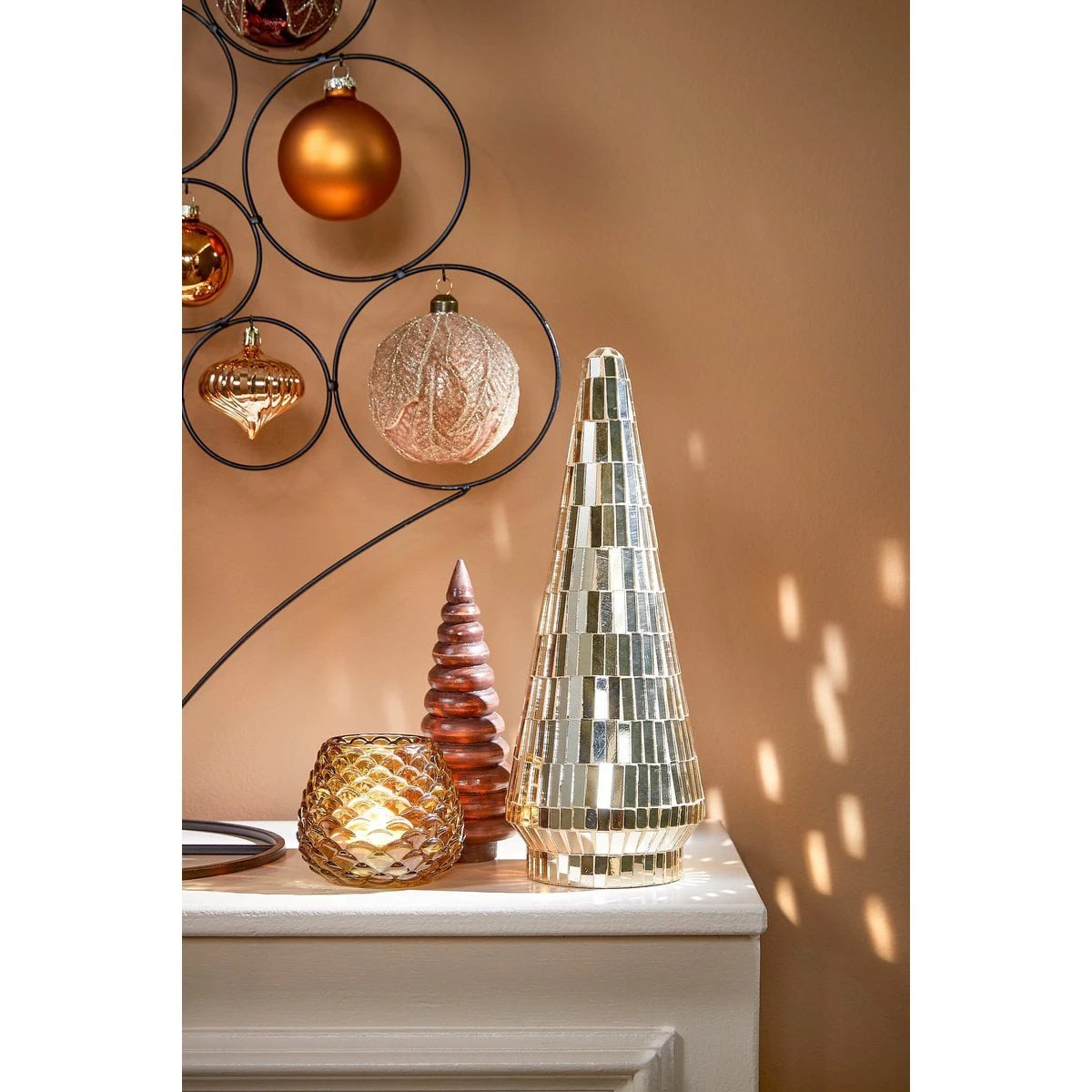 Decorative Christmas tree Gold by House of Seasons